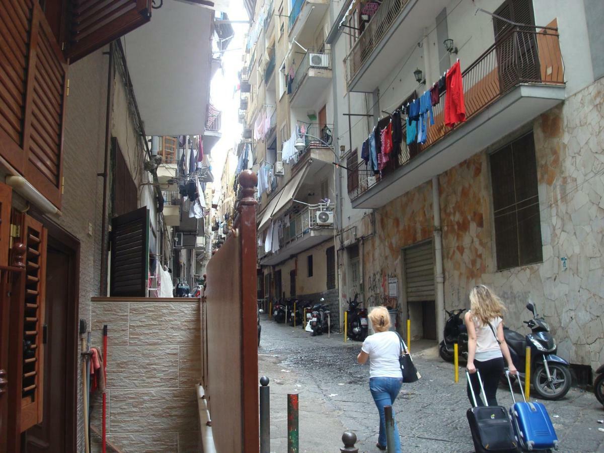 Appartement Tasor Historic Center à Naples Extérieur photo